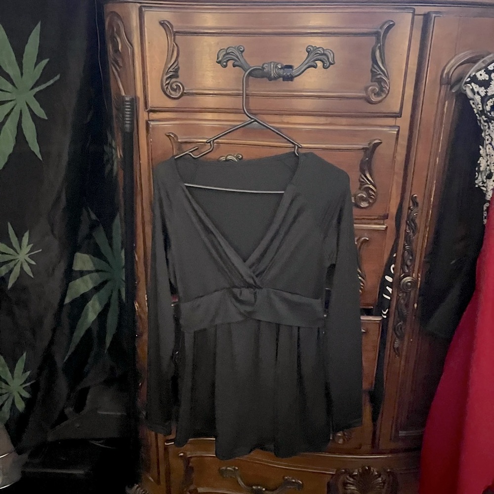 Elegant Black Blouse